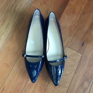 New Navy patent leather Ivanka Trump flats